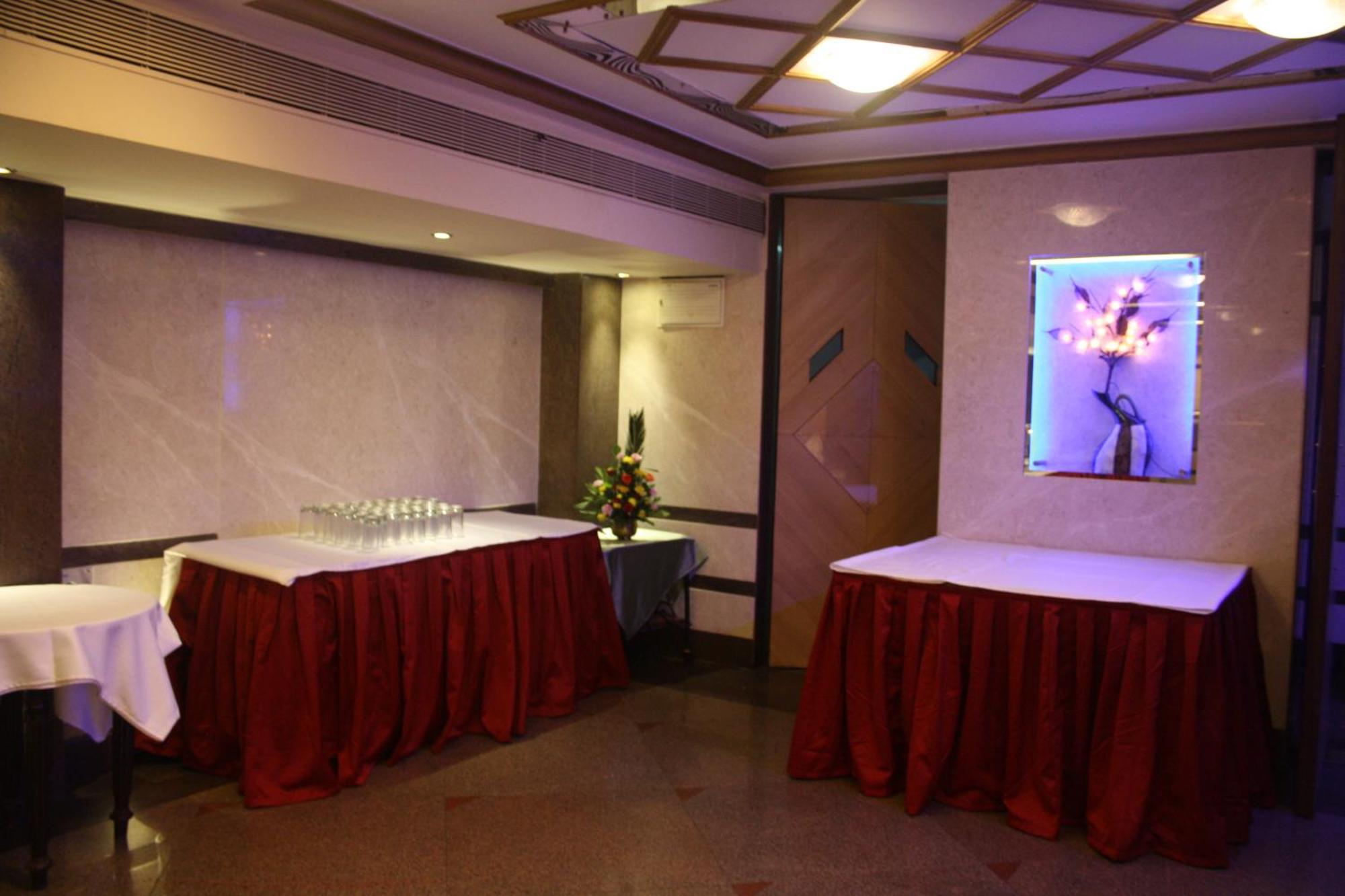 Hotel Karl Residency Mumbai  Buitenkant foto
