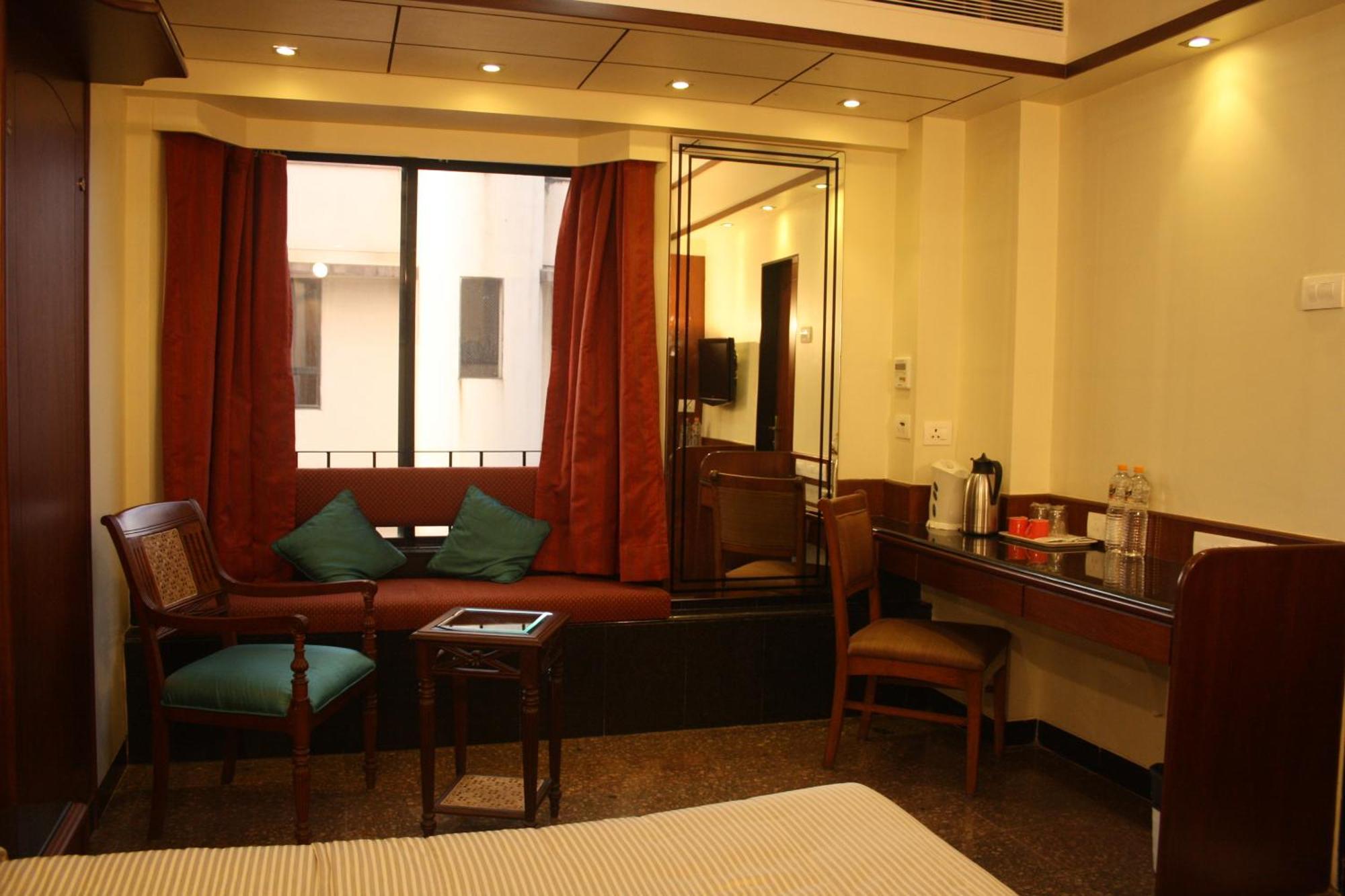 Hotel Karl Residency Mumbai  Buitenkant foto